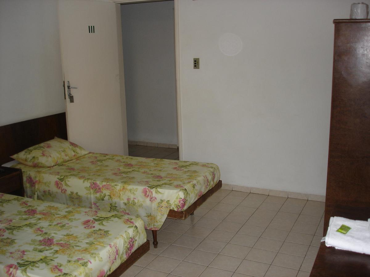 Delmus Hotel Conselheiro Pena Δωμάτιο φωτογραφία