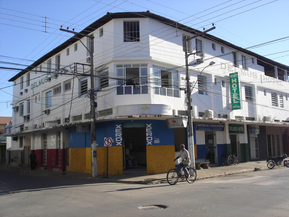 Delmus Hotel Conselheiro Pena Εξωτερικό φωτογραφία